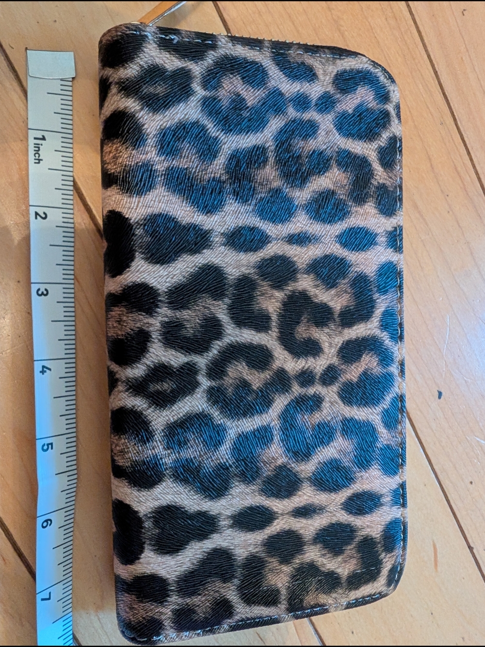 Leopard Print Zip Wallet - Black and Tan